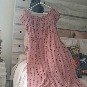 Elegant Pink Off-Shoulder Maxi Dress